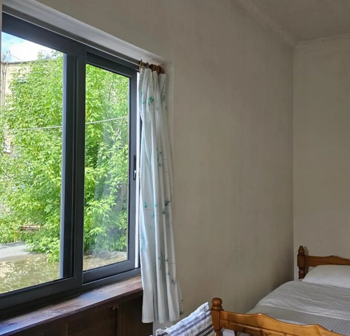 Angie'S Shared Villa Tam Tirana Homestay