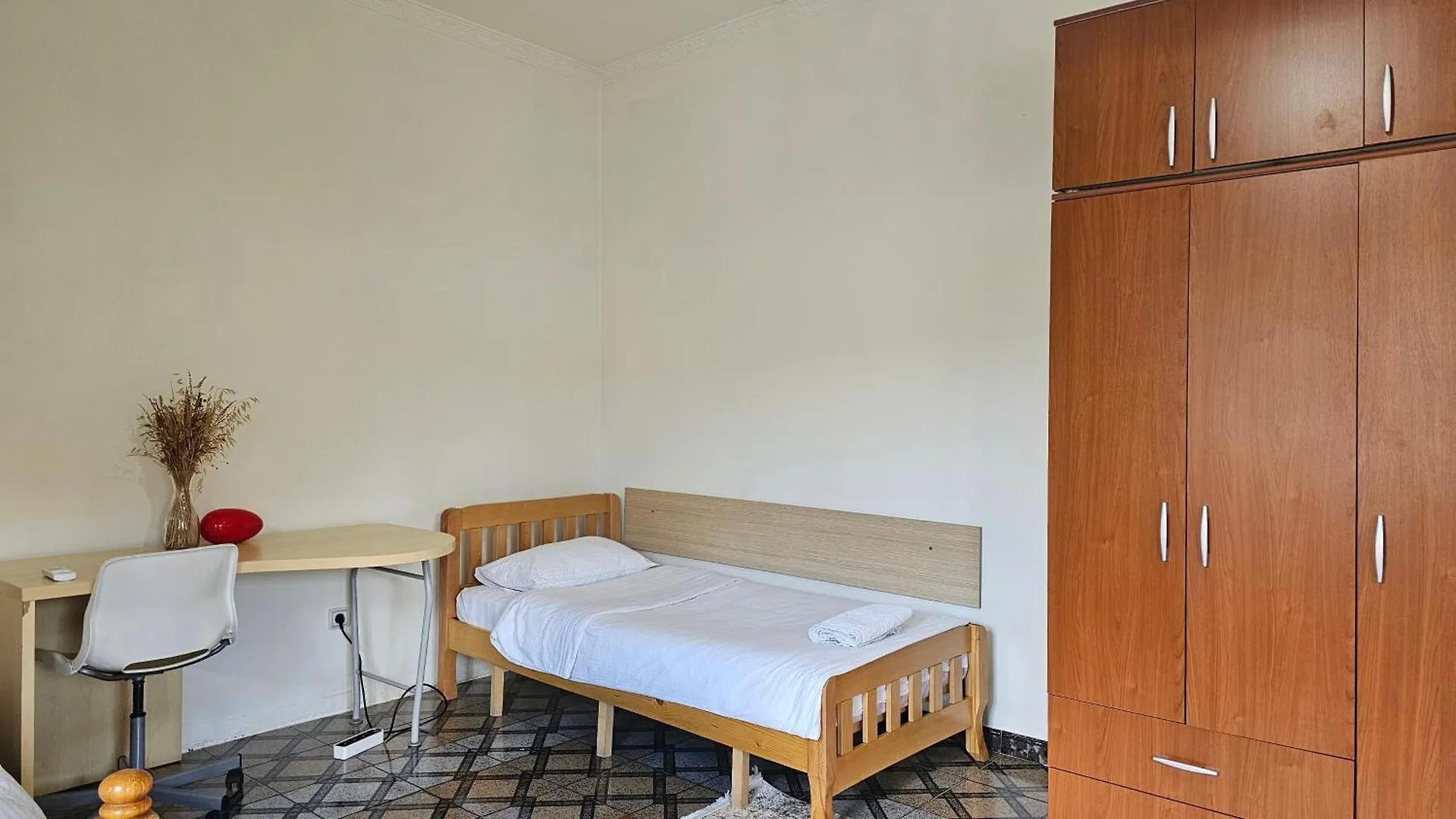 Angie'S Shared Villa Tam Tirana Albánia