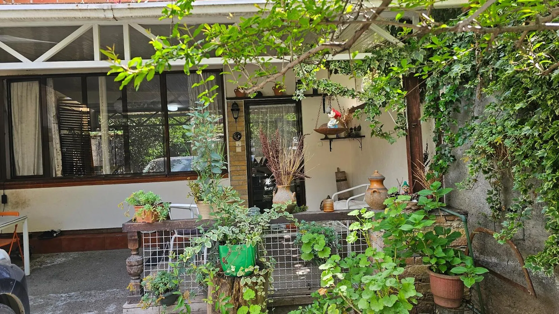 Homestay szállás Angie'S Shared Villa Tam Tirana Albánia