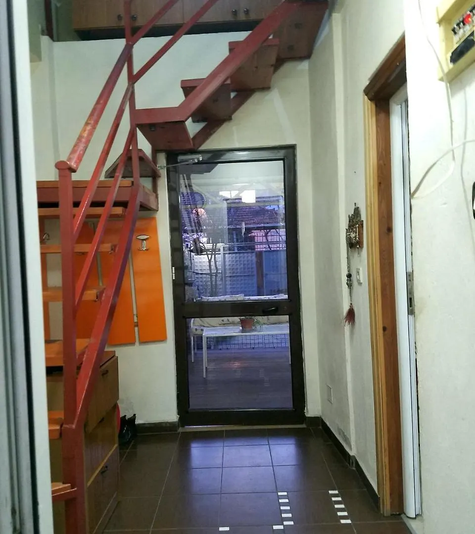 Angie'S Shared Villa Tam Tirana Homestay szállás