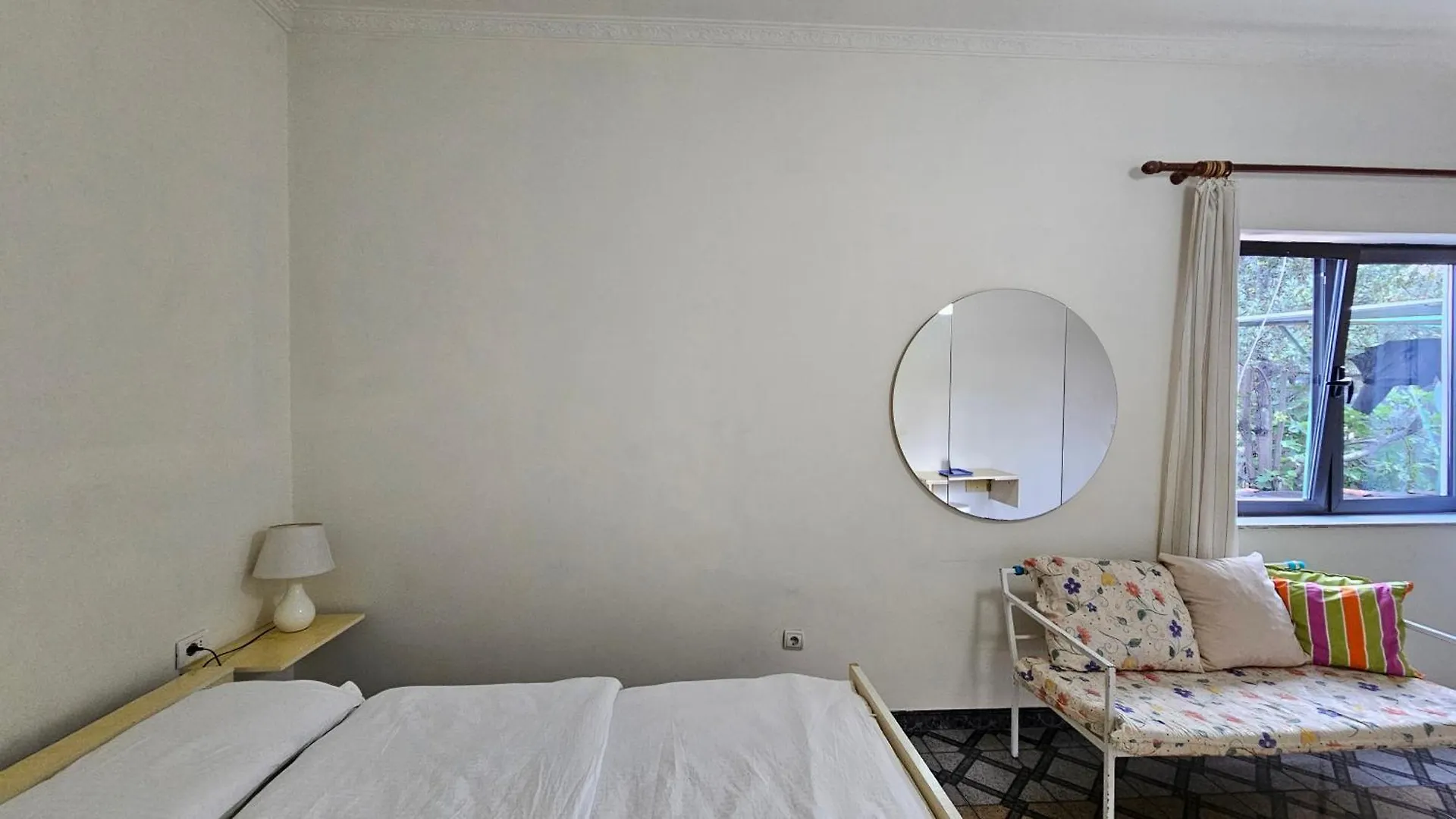 Angie'S Shared Villa Tam Tirana 0*,  Albânia