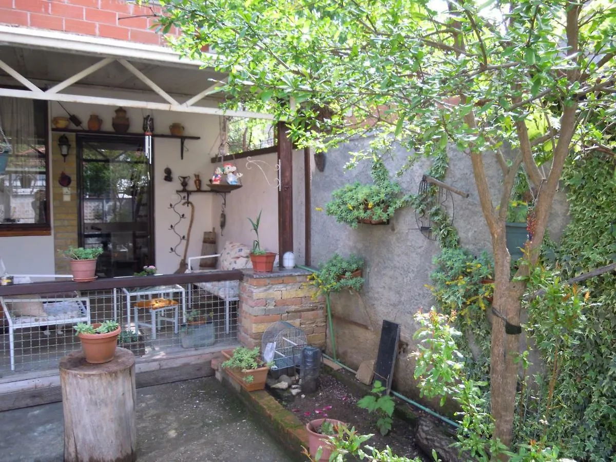 Pansiyon Angie'S Shared Villa Tam Tiran